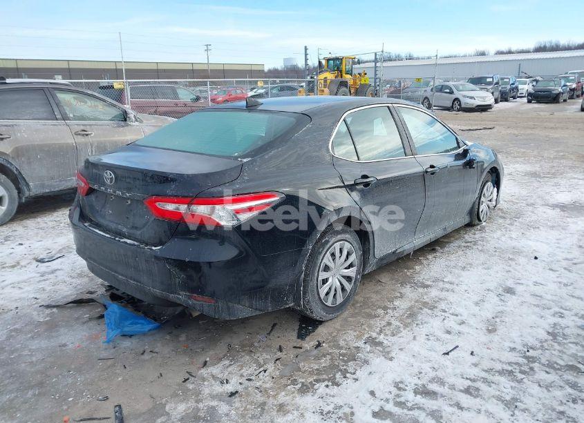 Photo 4 of 2019 Toyota Camry L (VIN 4T1B11HK0KU768148)