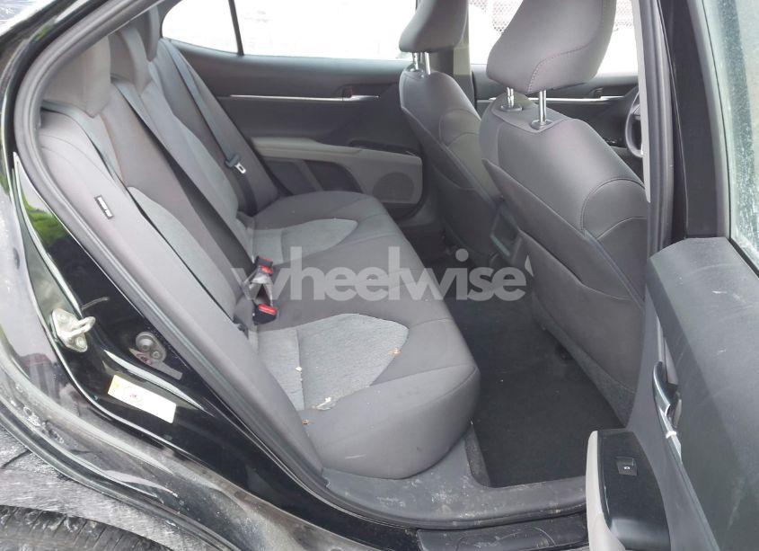 Photo 8 of 2019 Toyota Camry L (VIN 4T1B11HK0KU768148)