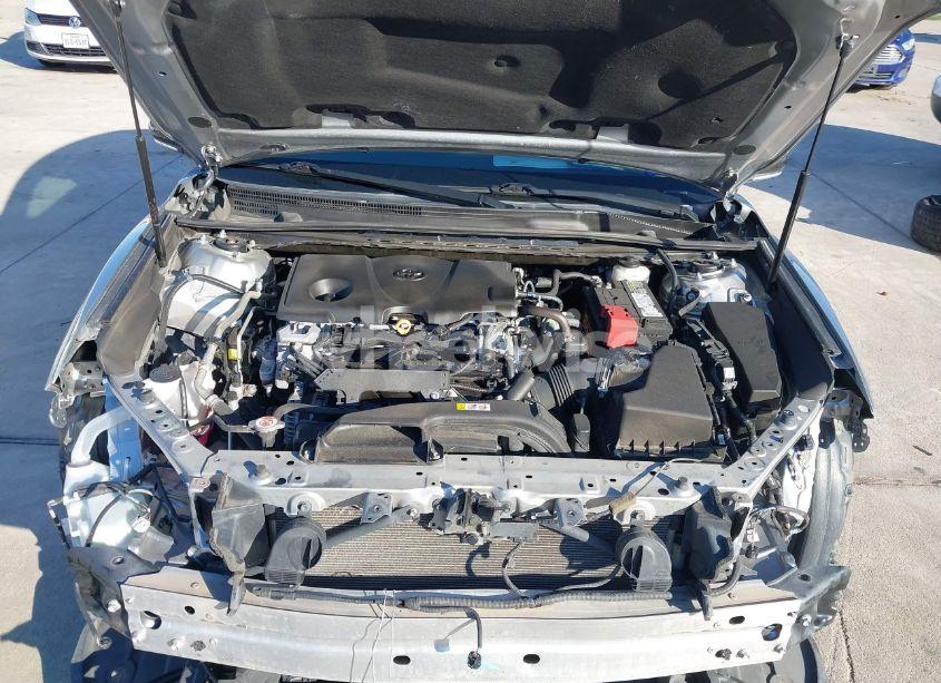 Photo 10 of 2019 Toyota Camry SE (VIN 4T1B11HK0KU787685)