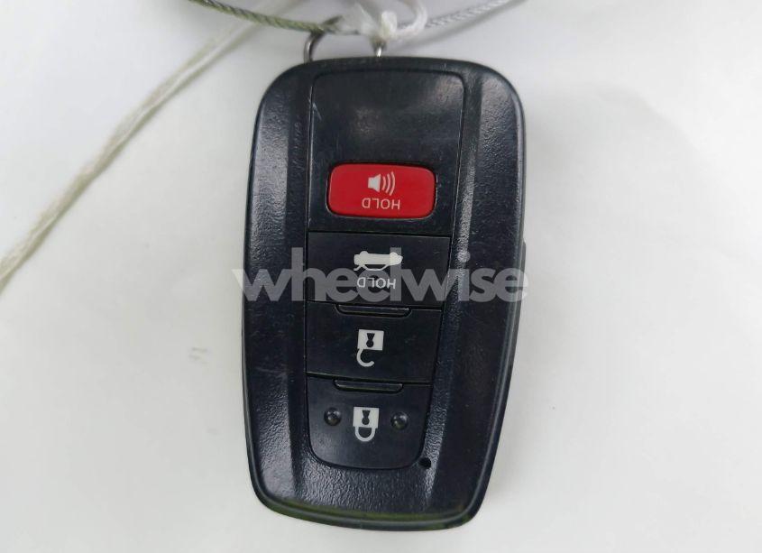 Photo 11 of 2019 Toyota Camry SE (VIN 4T1B11HK0KU845875)