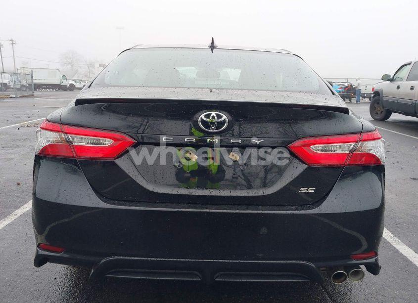 Photo 16 of 2019 Toyota Camry SE (VIN 4T1B11HK0KU845875)