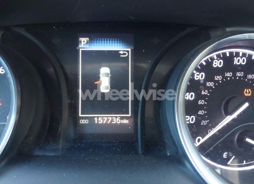 Photo 15 of 2018 Toyota Camry SE (VIN 4T1B11HK1JU019602)