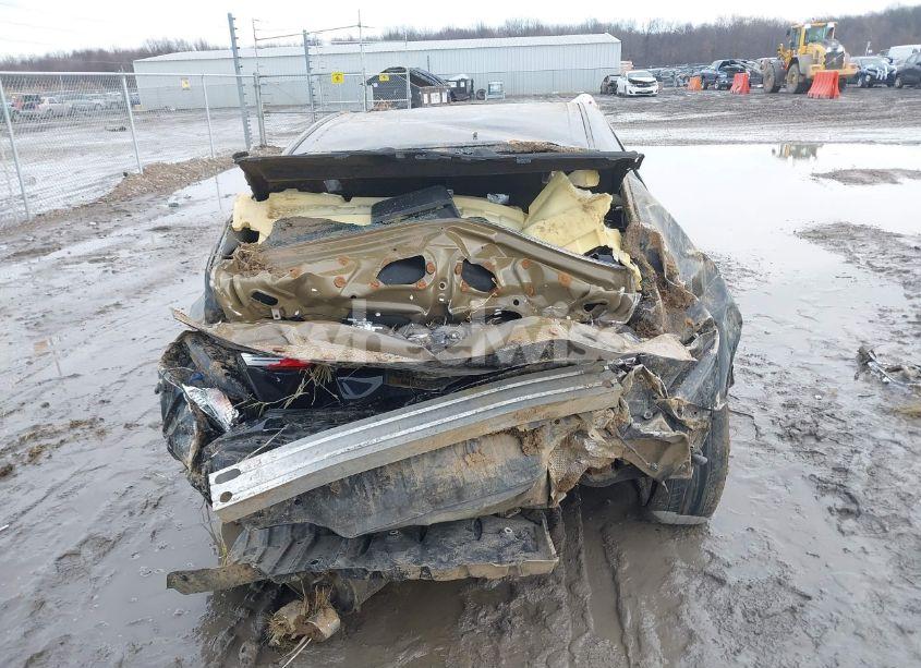 Photo 15 of 2018 Toyota Camry SE (VIN 4T1B11HK1JU066497)