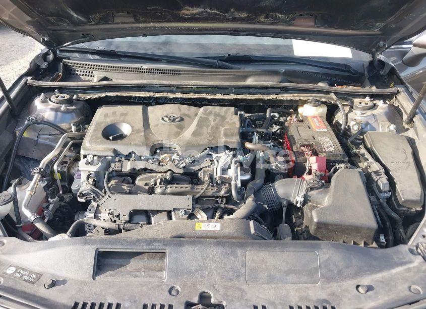 Photo 10 of 2018 Toyota Camry SE (VIN 4T1B11HK1JU097829)