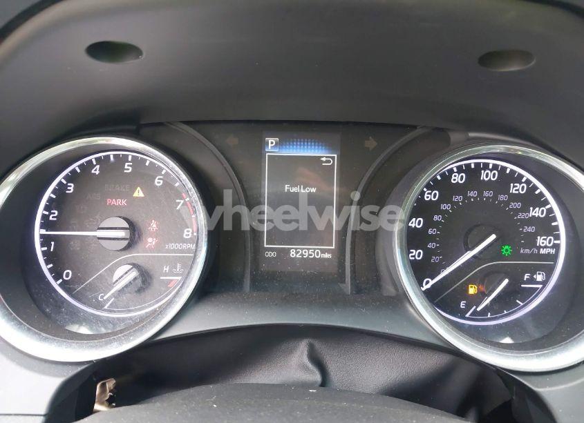 Photo 7 of 2018 Toyota Camry SE (VIN 4T1B11HK1JU129954)