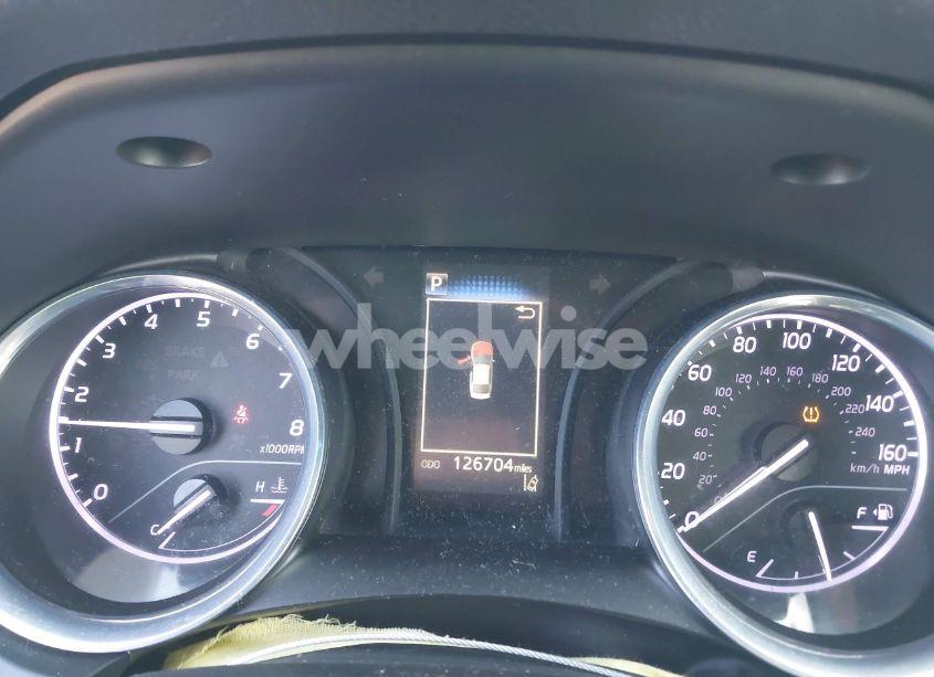 Photo 7 of 2018 Toyota Camry SE (VIN 4T1B11HK1JU141098)