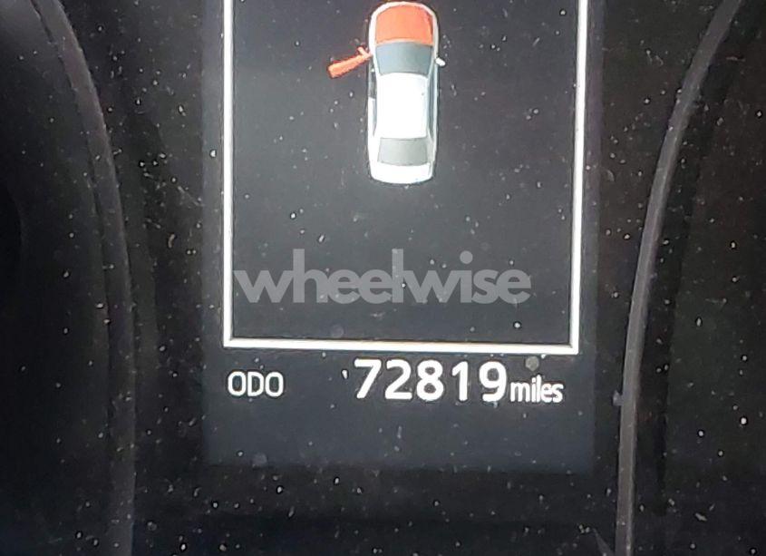 Photo 15 of 2018 Toyota Camry SE (VIN 4T1B11HK1JU157270)