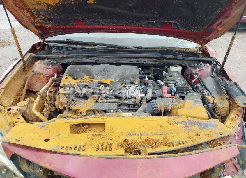 Photo 10 of 2018 Toyota Camry L/LE/XLE/SE/XSE (VIN 4T1B11HK1JU529058)