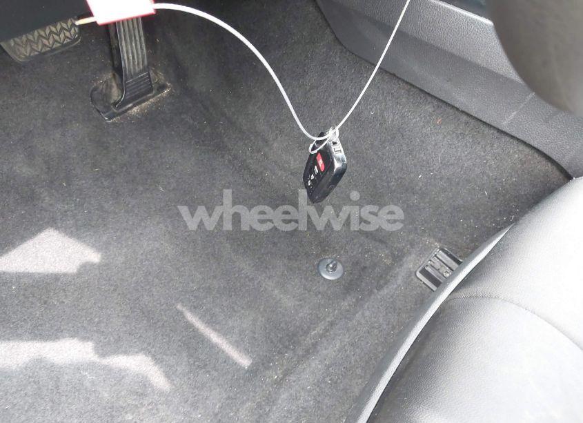 Photo 11 of 2018 Toyota Camry L/LE/SE/XLE (VIN 4T1B11HK1JU540044)