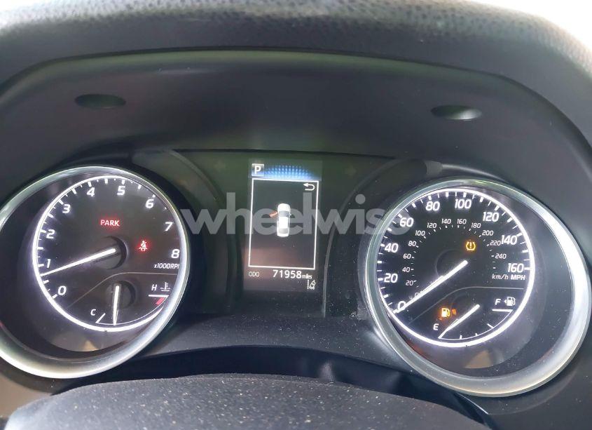 Photo 7 of 2018 Toyota Camry SE (VIN 4T1B11HK1JU554896)