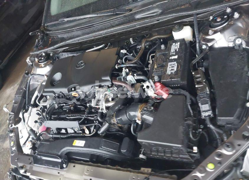 Photo 10 of 2018 Toyota Camry LE (VIN 4T1B11HK1JU555434)