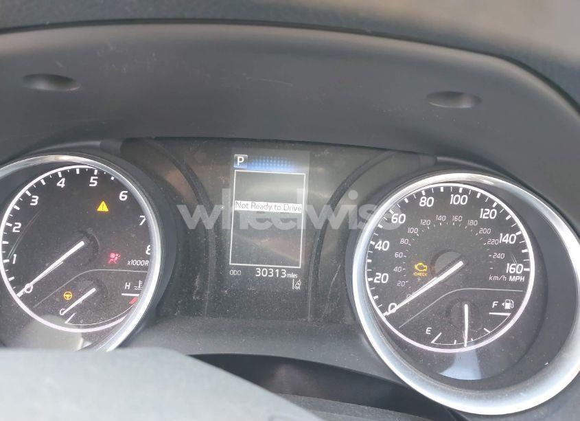 Photo 15 of 2018 Toyota Camry LE (VIN 4T1B11HK1JU555434)