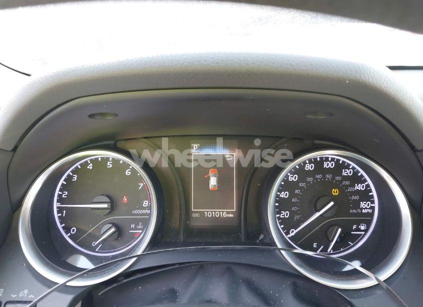 Photo 7 of 2018 Toyota Camry LE (VIN 4T1B11HK1JU580009)