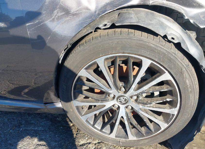 Photo 17 of 2018 Toyota Camry SE (VIN 4T1B11HK1JU606284)