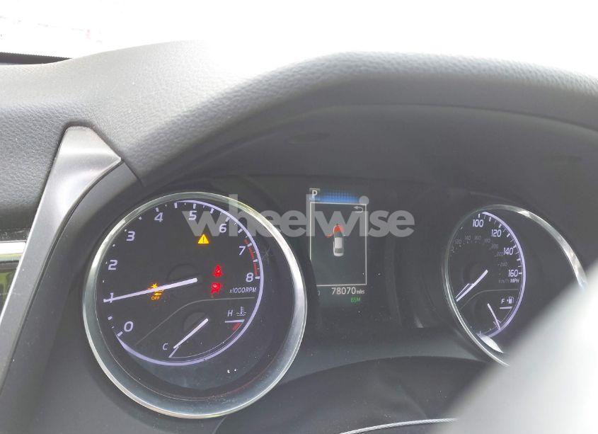 Photo 7 of 2018 Toyota Camry SE (VIN 4T1B11HK1JU641813)