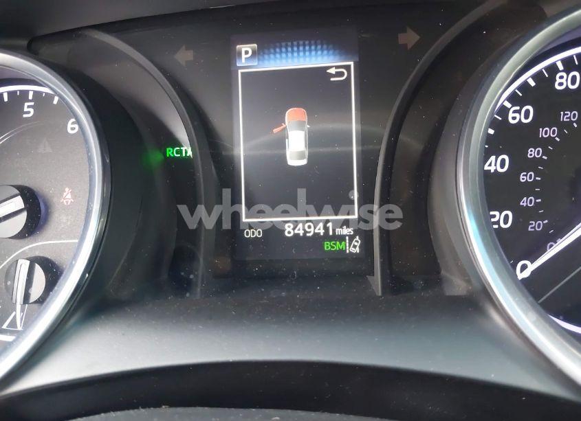 Photo 16 of 2018 Toyota Camry SE (VIN 4T1B11HK1JU658269)