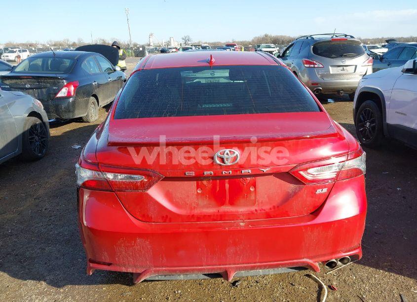 Photo 16 of 2019 Toyota Camry SE (VIN 4T1B11HK1KU188388)