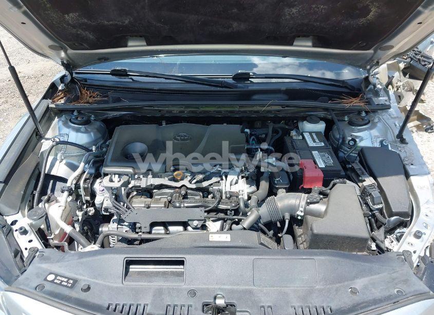 Photo 10 of 2019 Toyota Camry SE (VIN 4T1B11HK1KU204024)