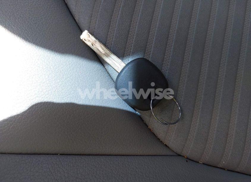 Photo 11 of 2019 Toyota Camry SE (VIN 4T1B11HK1KU204024)