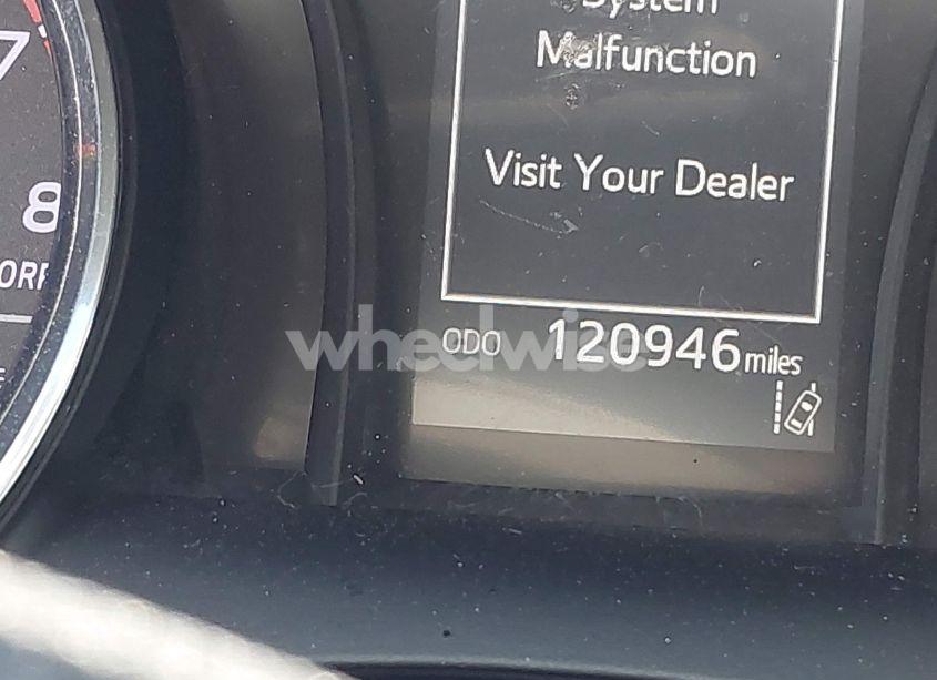 Photo 15 of 2019 Toyota Camry SE (VIN 4T1B11HK1KU204024)