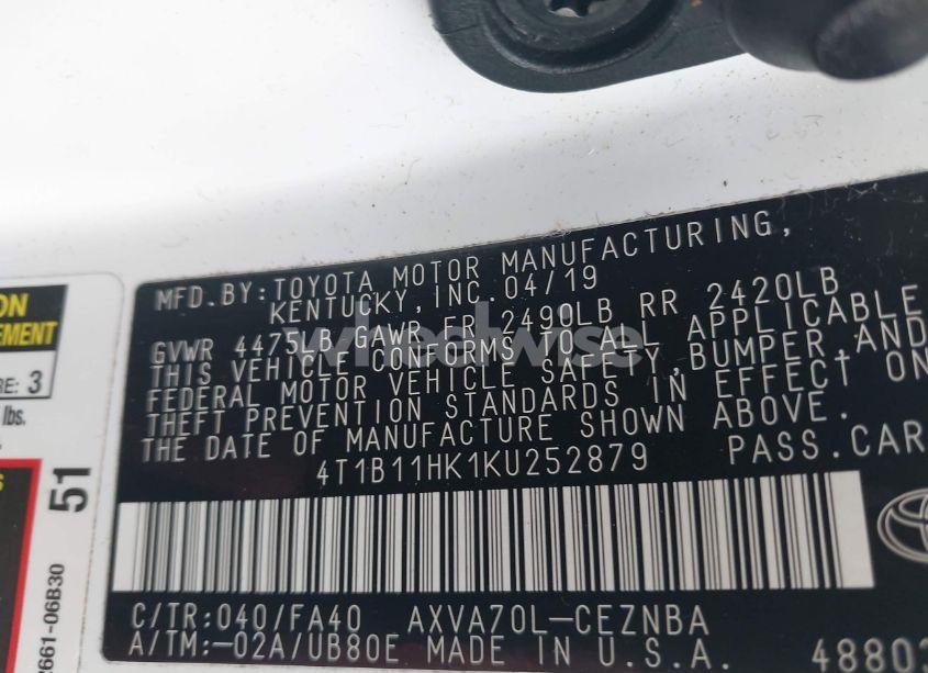 Photo 9 of 2019 Toyota Camry LE (VIN 4T1B11HK1KU252879)