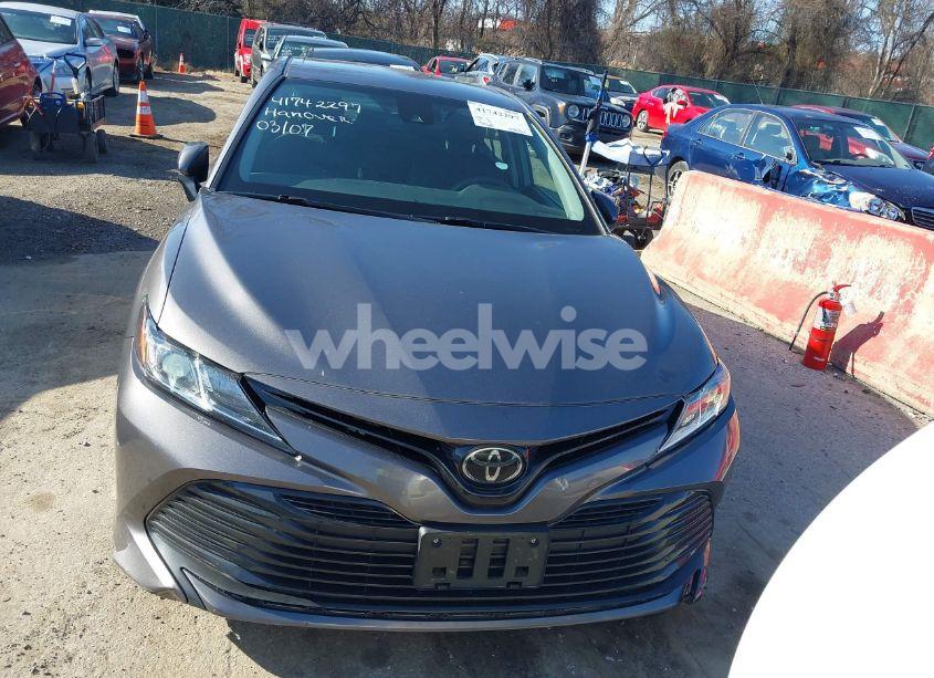 Photo 12 of 2019 Toyota Camry LE (VIN 4T1B11HK1KU259007)