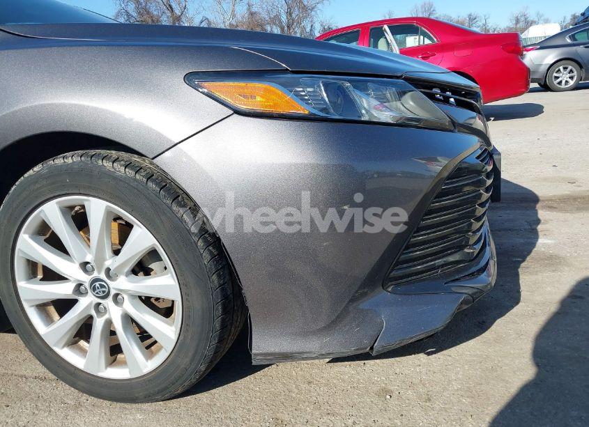Photo 20 of 2019 Toyota Camry LE (VIN 4T1B11HK1KU259007)