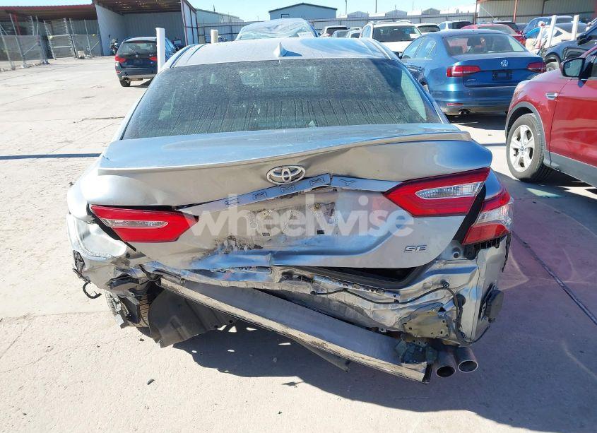 Photo 16 of 2019 Toyota Camry SE (VIN 4T1B11HK1KU278110)