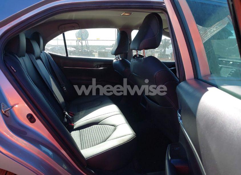 Photo 8 of 2019 Toyota Camry SE (VIN 4T1B11HK1KU278110)