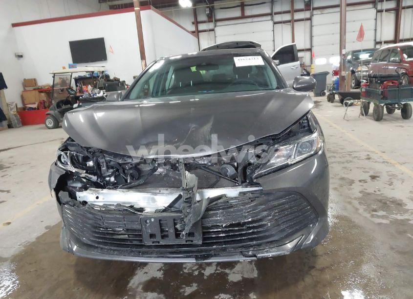 Photo 12 of 2019 Toyota Camry LE (VIN 4T1B11HK1KU291214)