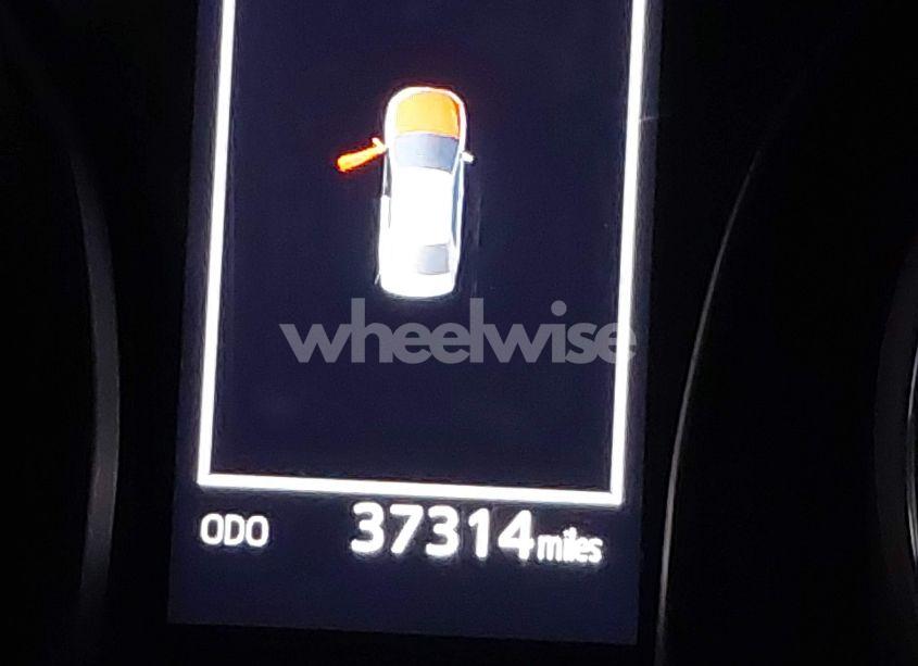 Photo 15 of 2019 Toyota Camry LE (VIN 4T1B11HK1KU291214)