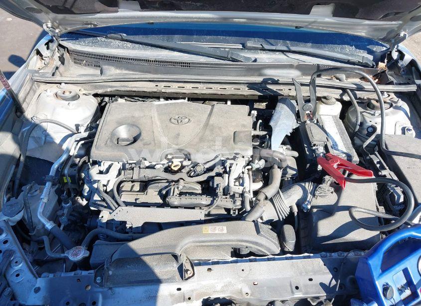 Photo 10 of 2019 Toyota Camry LE (VIN 4T1B11HK1KU702188)