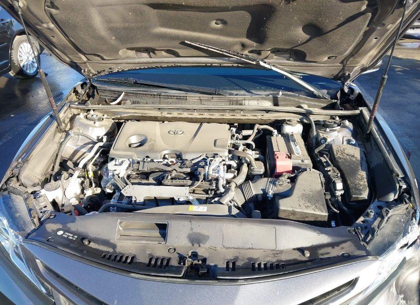 Photo 10 of 2019 Toyota Camry SE (VIN 4T1B11HK1KU721176)