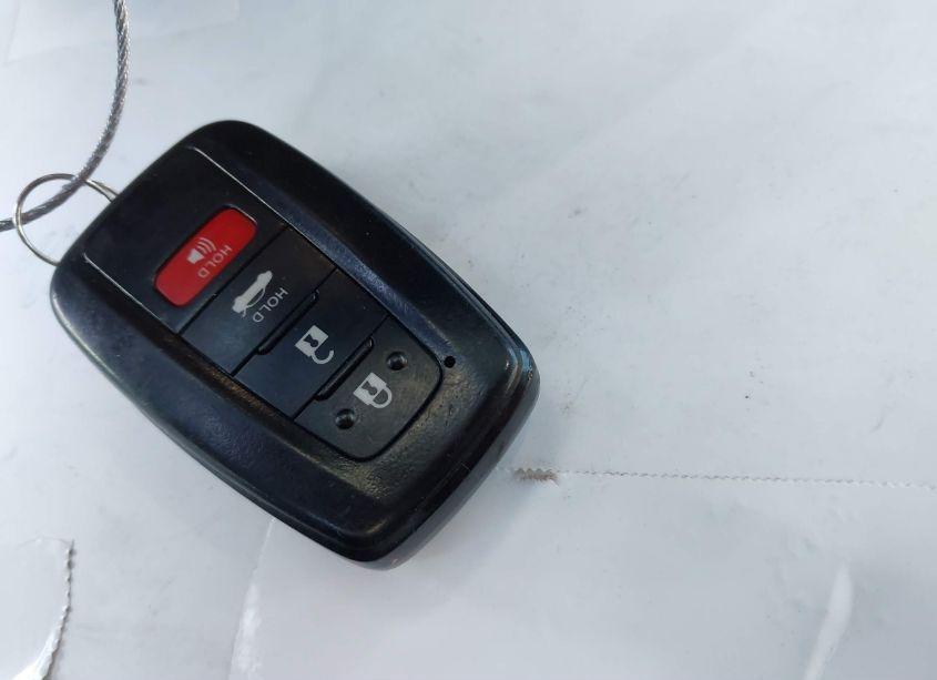 Photo 11 of 2019 Toyota Camry SE (VIN 4T1B11HK1KU721176)