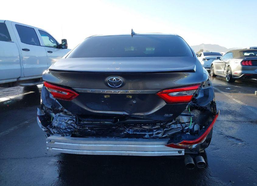 Photo 16 of 2019 Toyota Camry SE (VIN 4T1B11HK1KU721176)