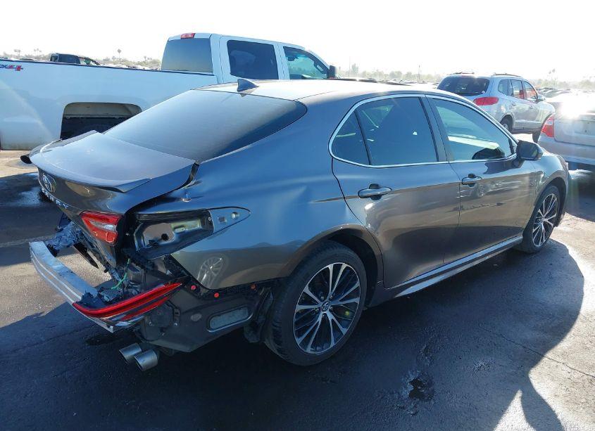 Photo 4 of 2019 Toyota Camry SE (VIN 4T1B11HK1KU721176)