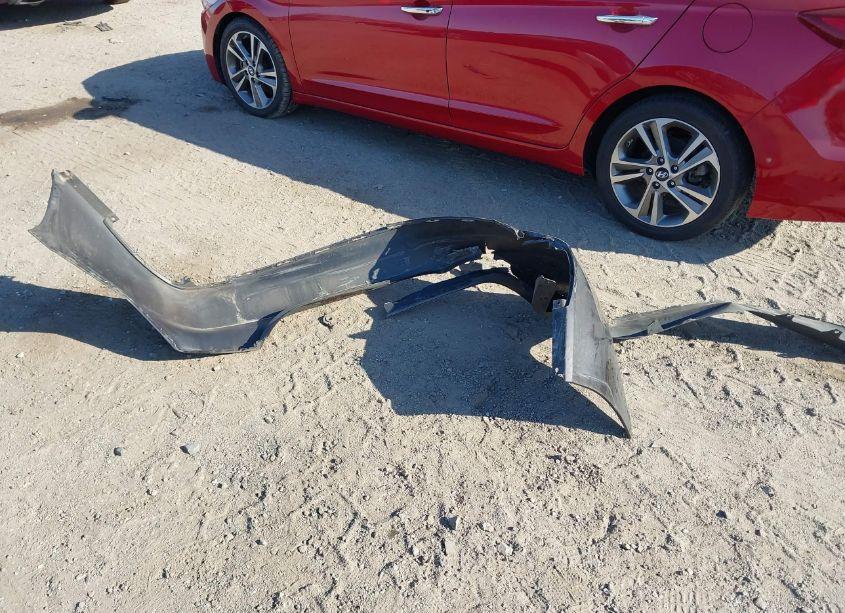 Photo 12 of 2019 Toyota Camry XLE (VIN 4T1B11HK1KU756218)