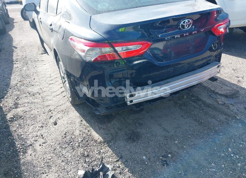 Photo 17 of 2019 Toyota Camry L (VIN 4T1B11HK1KU764237)