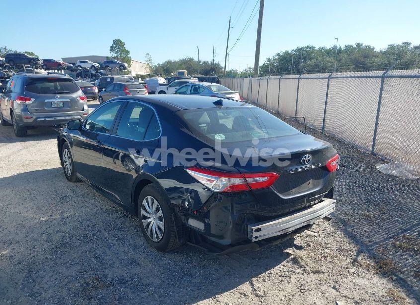 Photo 3 of 2019 Toyota Camry L (VIN 4T1B11HK1KU764237)