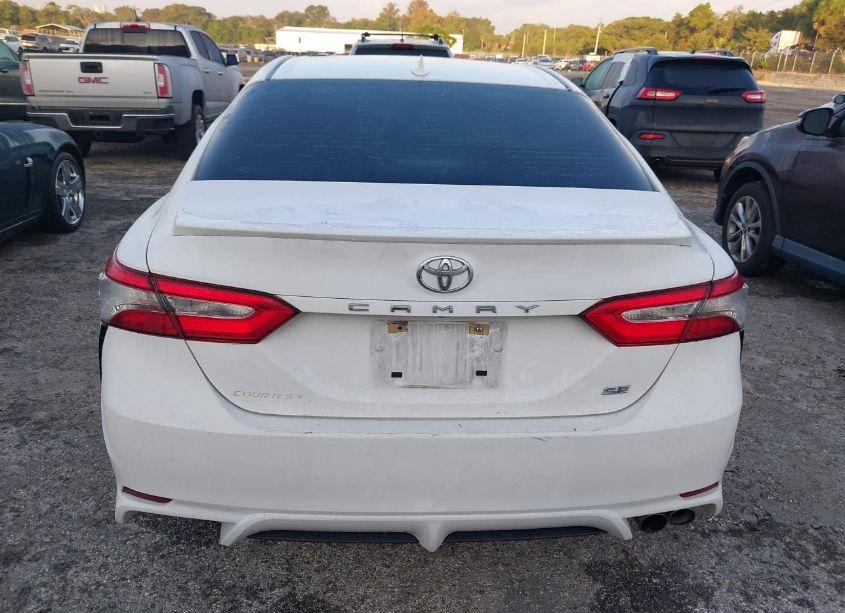 Photo 16 of 2019 Toyota Camry SE (VIN 4T1B11HK1KU788862)