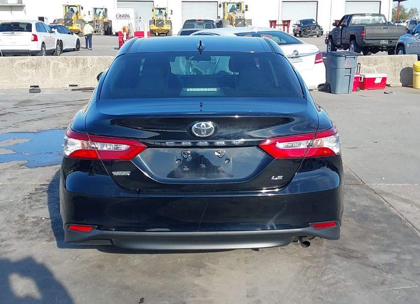 Photo 16 of 2019 Toyota Camry LE (VIN 4T1B11HK1KU811511)