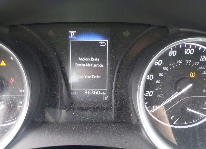 Photo 15 of 2018 Toyota Camry SE (VIN 4T1B11HK2JU018877)