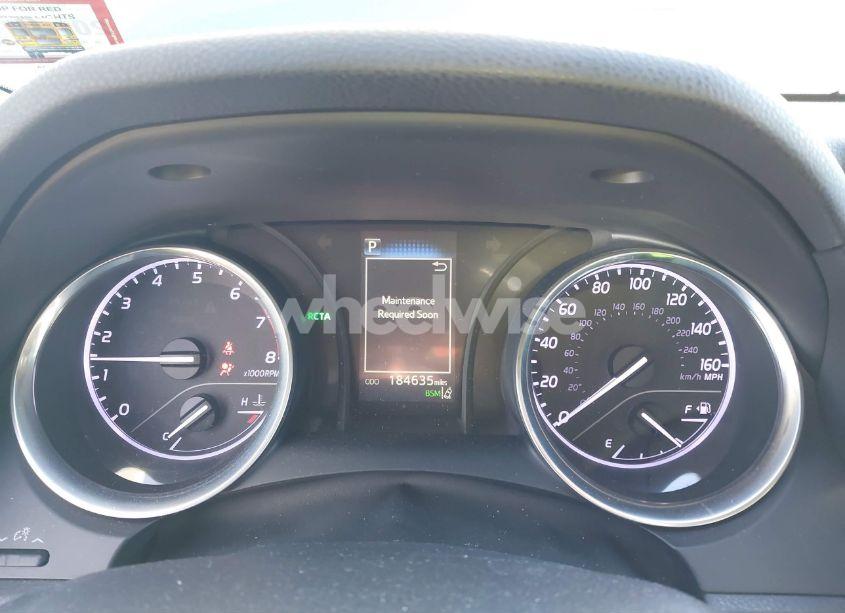 Photo 7 of 2018 Toyota Camry LE (VIN 4T1B11HK2JU109616)