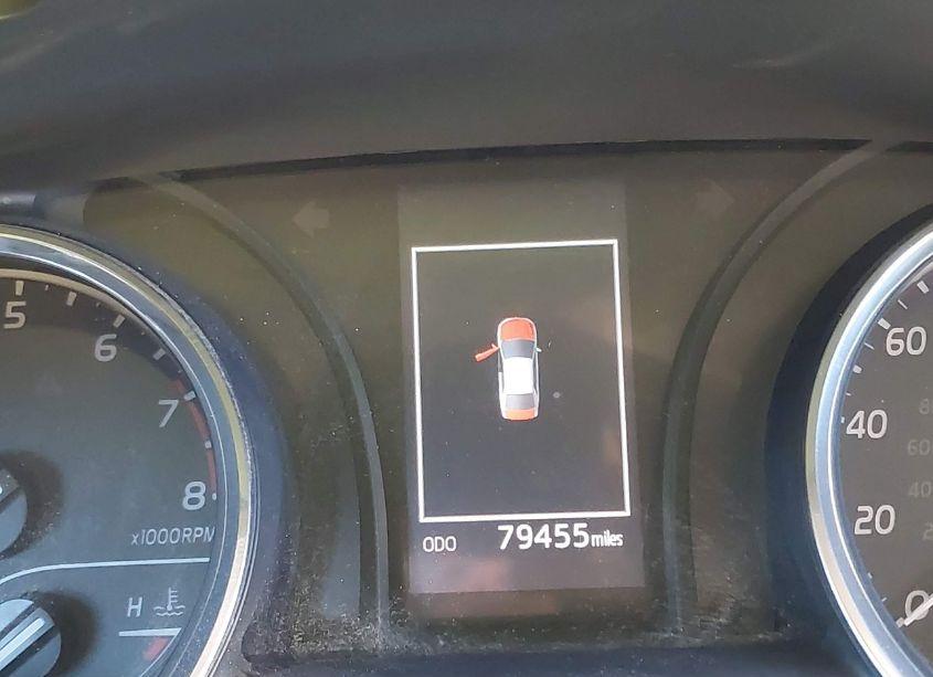 Photo 16 of 2018 Toyota Camry LE (VIN 4T1B11HK2JU133575)