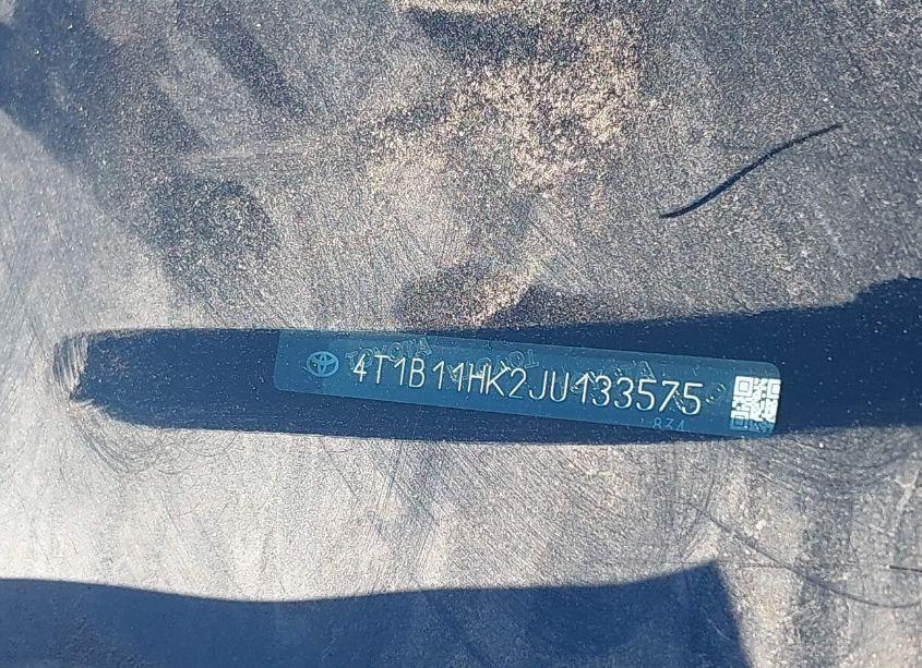 Photo 9 of 2018 Toyota Camry LE (VIN 4T1B11HK2JU133575)