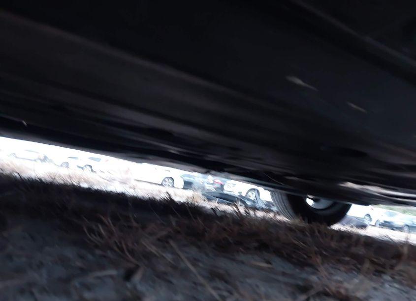 Photo 6 of 2018 Toyota Camry LE (VIN 4T1B11HK2JU136847)