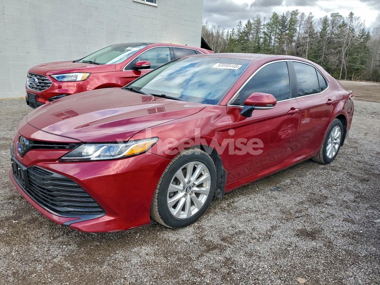 2018 TOYOTA CAMRY L (VIN 4T1B11HK2JU503598) main photo