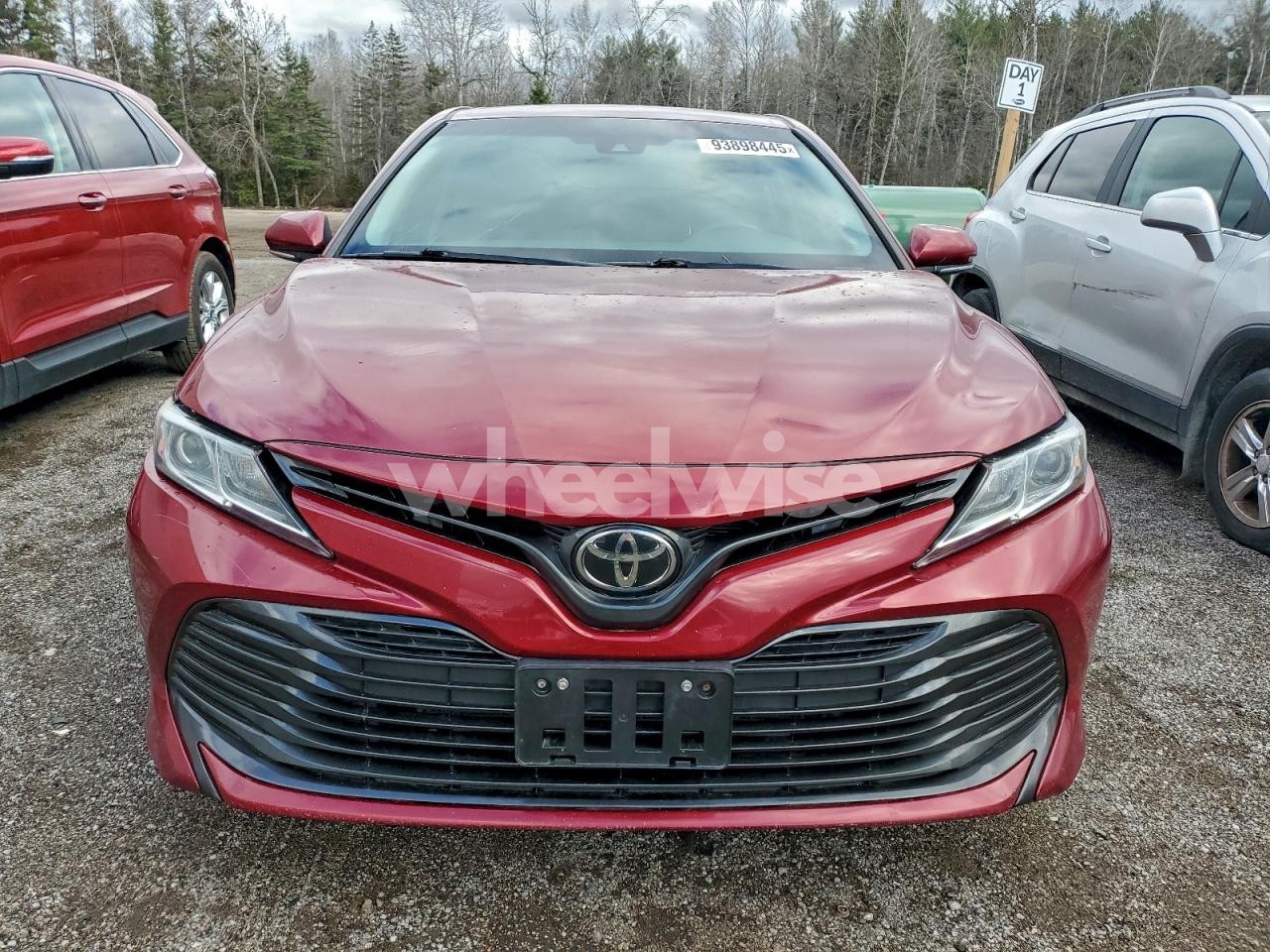 Photo 5 of 2018 TOYOTA CAMRY L (VIN 4T1B11HK2JU503598)