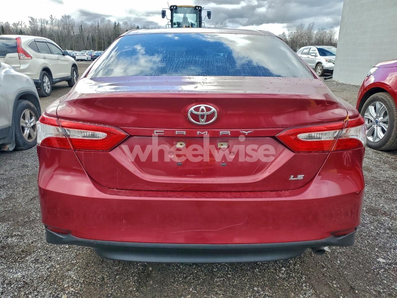 Photo 6 of 2018 TOYOTA CAMRY L (VIN 4T1B11HK2JU503598)