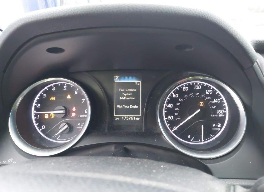 Photo 7 of 2018 Toyota Camry SE (VIN 4T1B11HK2JU516979)